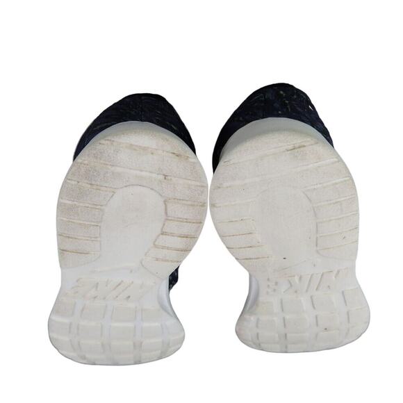 Nike Shoes Womens 8.5 Sneakers Tanjun Print Athletic Trainer Casual Running Blue - Picture 10 of 12